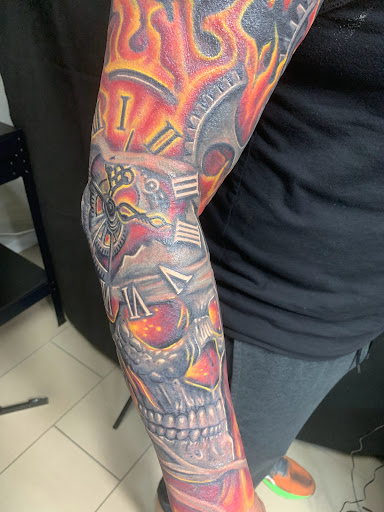 Explore piglet tattoo ideas, creative tattoo ideas in Sarasota, available at SEVEN SINS Tattoo Studio