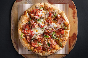 Home Pizza Ηλιούπολης image