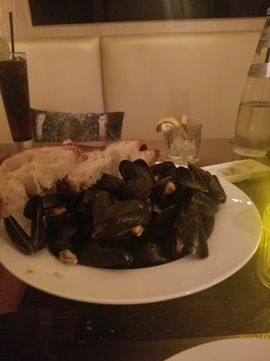 Steak House «IMC Restaurant & Bar», reviews and photos, 279 Main St, Huntington, NY 11743, USA