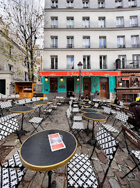Atmosphère du Restaurant français Le Relais de la Butte à Paris - n°2