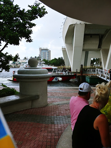 Tourist Attraction «Water Taxi Stop #5», reviews and photos, 1881 SE 17th St, Fort Lauderdale, FL 33316, USA