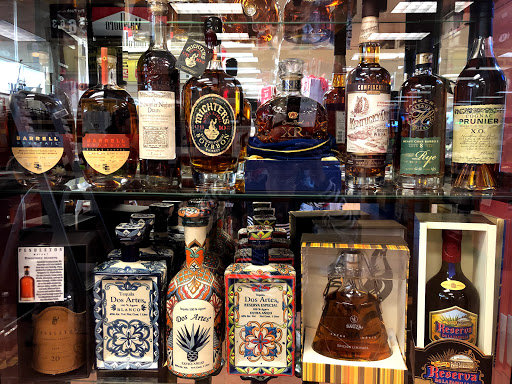 Wine Store «Bear Valley Wine & Liquor», reviews and photos, 3100 S Sheridan Blvd # F, Denver, CO 80227, USA