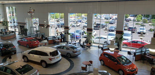 Honda Dealer «Luther Hopkins Honda», reviews and photos, 250 5th Ave S, Hopkins, MN 55343, USA