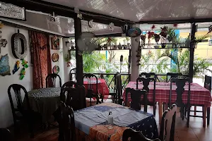 Restaurante Famahi image