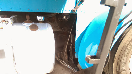 Auto Body Shop «Car World Body Shop», reviews and photos, 7990 NW 64th St, Miami, FL 33166, USA