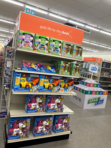 Discount Store «Big Lots», reviews and photos, 6282 Pearl Rd, Parma Heights, OH 44130, USA