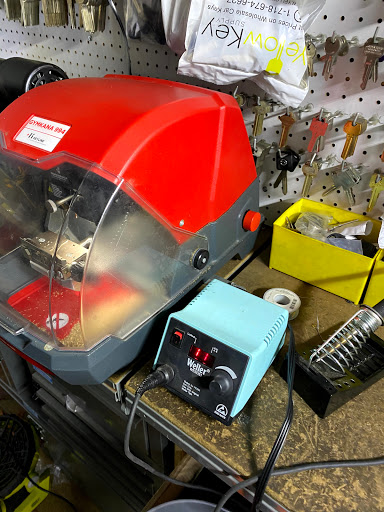 Locksmith «Golden Locks, Inc.», reviews and photos, 16582 Gothard St e, Huntington Beach, CA 92647, USA