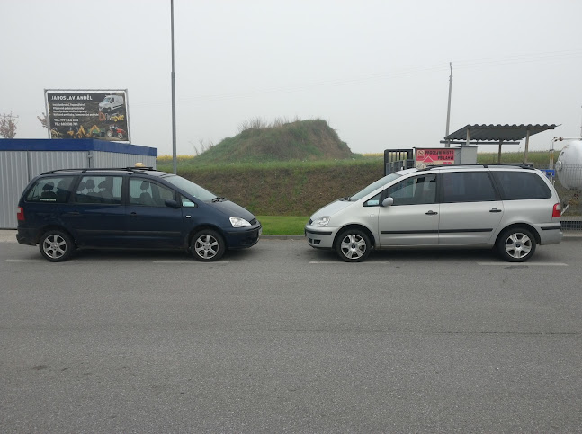 Taxislužba Marek Jeřábek