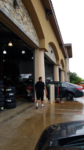 Tire Shop «Discount Tire Store - Bee Cave, TX», reviews and photos, 3922 Ranch Rd 620 S, Bee Cave, TX 78738, USA