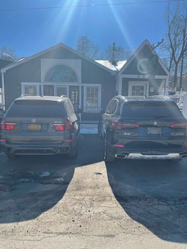 Auto Body Shop «B&B Auto Body», reviews and photos, 211 Railroad Ave, Bedford Hills, NY 10507, USA