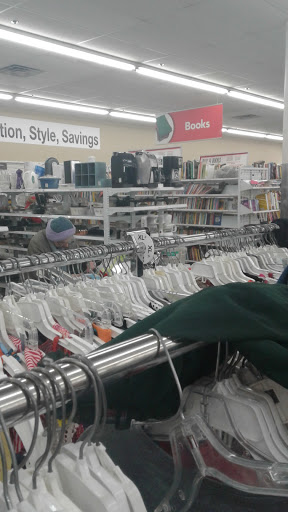 Thrift Store «Unique», reviews and photos, 3000 S Halsted St, Chicago, IL 60608, USA