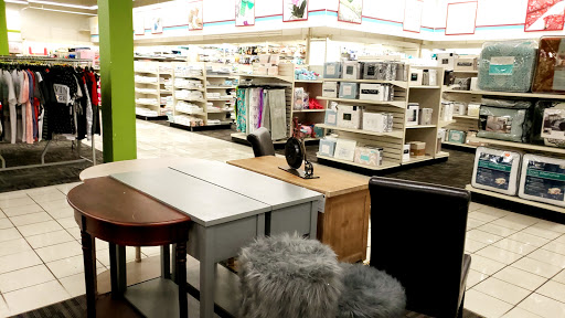 Clothing Store «Burlington Coat Factory», reviews and photos, 3333 N State Rd 7, Lauderdale Lakes, FL 33319, USA