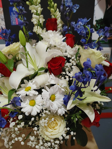 Florist «A Little Castle Flower Shop», reviews and photos, 602 S F St F, Harlingen, TX 78550, USA