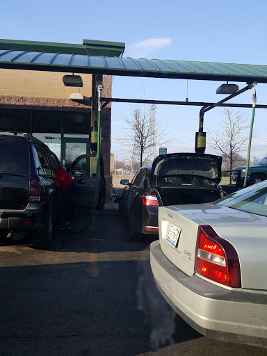 Car Wash «Jet Brite Car Wash», reviews and photos, 1427 N Farnsworth Ave, Aurora, IL 60505, USA