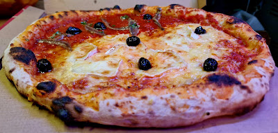 Les 4 chemins pizzas au feu de bois à Furiani