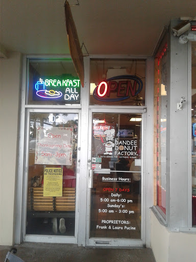 Donut Shop «Dandee Donuts Factory», reviews and photos, 102 N 28th Ave, Hollywood, FL 33020, USA