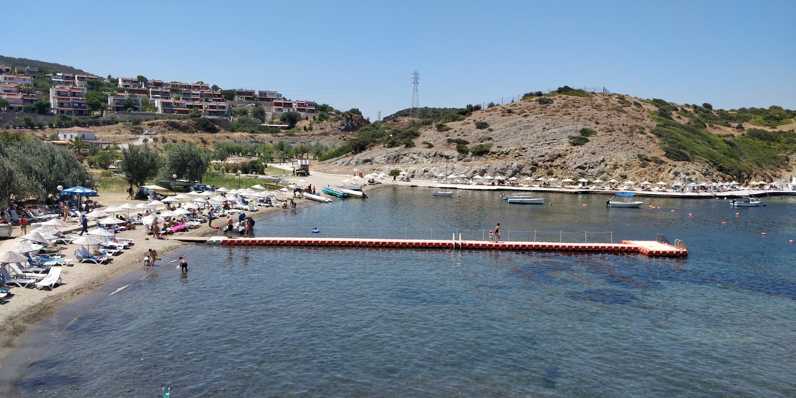 Foto von Fotas Tatil Koyu mit beiger sand Oberfläche