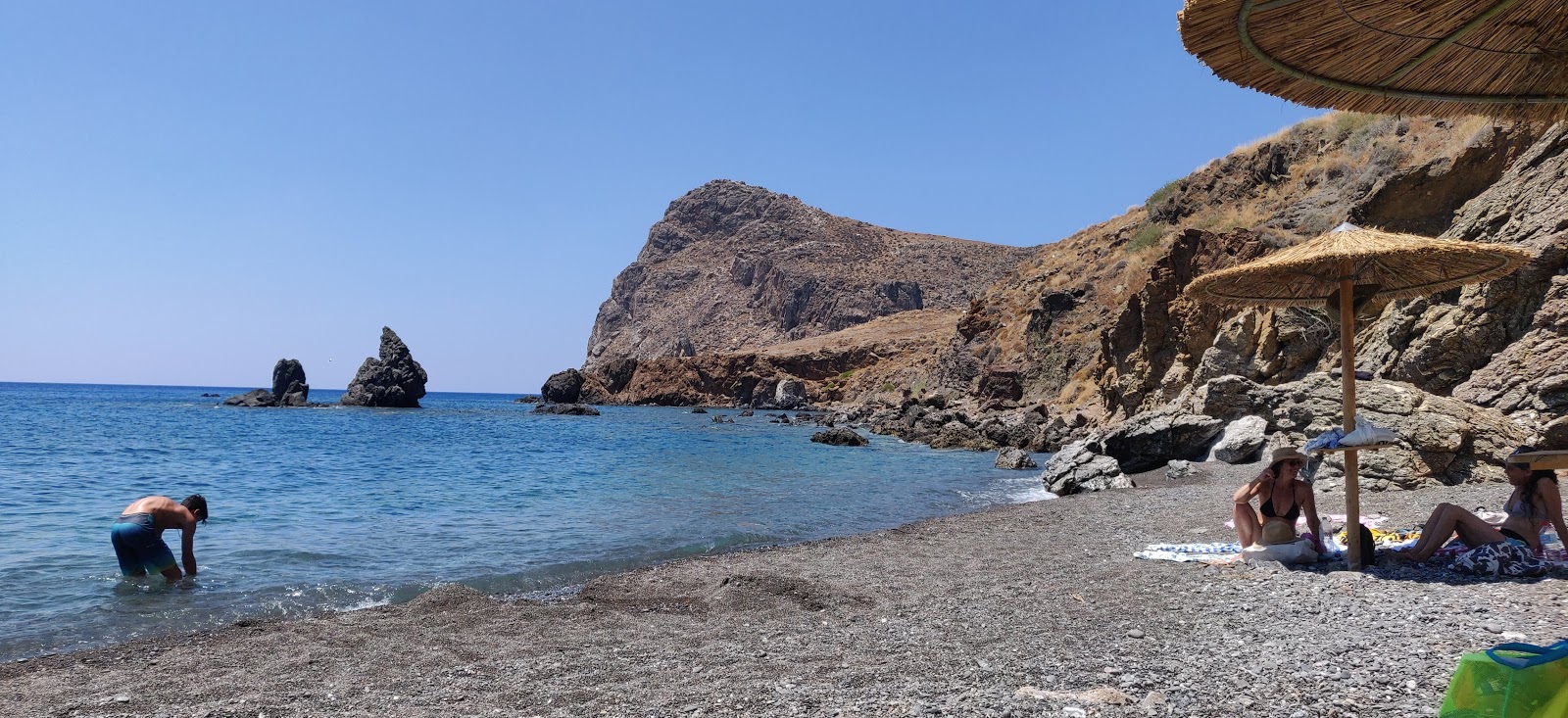 Foto de Elefanta Beach com uma linha costeira reta