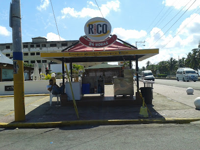 Rico Hot dog - F595+CMM, C. 3, Santo Domingo Este