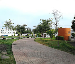 Parque Las Peñas photo