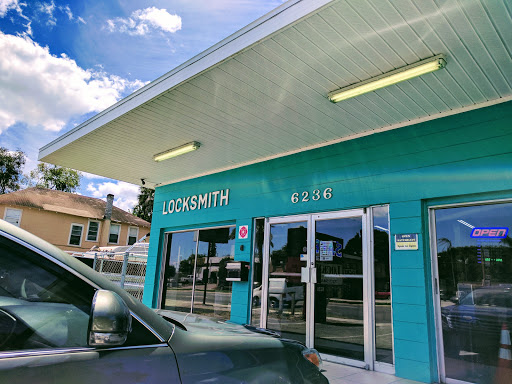 Locksmith «Lock Man Locksmiths», reviews and photos, 6236 Park Blvd N, Pinellas Park, FL 33781, USA