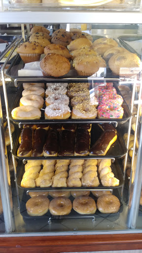 Donut Shop «Yum Yum Donuts», reviews and photos, 5454 Orangethorpe Ave, La Palma, CA 90623, USA