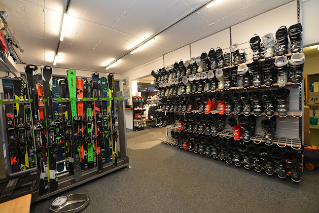 Kommentare und Rezensionen über Ettinger Sport AG Outlet