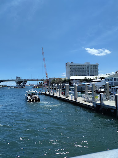 Tourist Attraction «Water Taxi Stop», reviews and photos, 1900 SE 15th St, Fort Lauderdale, FL 33316, USA