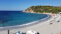 Foto von Piscadeddus II Strand mit geräumige bucht