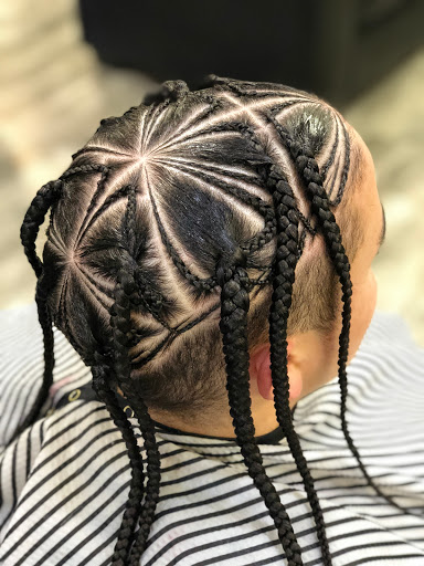 Beauty Salon «Clippernomics Barber Shop and Beauty Salon», reviews and photos, 3312 Indianola Ave, Des Moines, IA 50315, USA