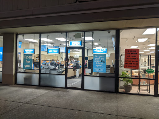 Shipping and Mailing Service «The UPS Store», reviews and photos, 124 N Northfield Dr f, Brownsburg, IN 46112, USA