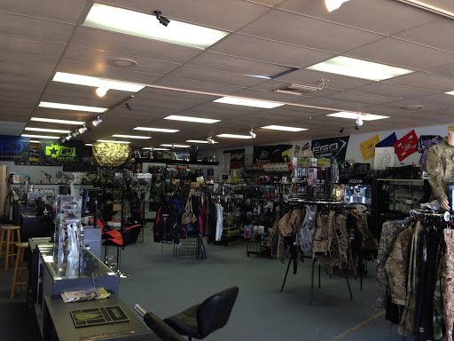 Paintball Center «Gunfighter Paintball & Airsoft Pro Shop», reviews and photos, 1860 N Causeway Blvd, Mandeville, LA 70471, USA