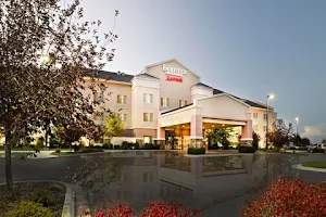 Fairfield Inn & Suites by Marriott Burley image