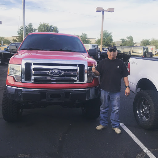 Used Car Dealer «Avondale Auto Center», reviews and photos, 15 W Van Buren St, Avondale, AZ 85323, USA