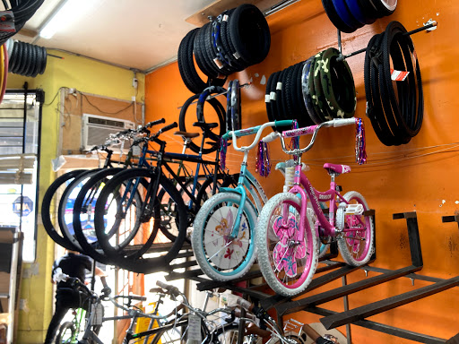 Bicycle Store «Empire Bike Shop», reviews and photos, 546 N Fair Oaks Ave, Pasadena, CA 91103, USA