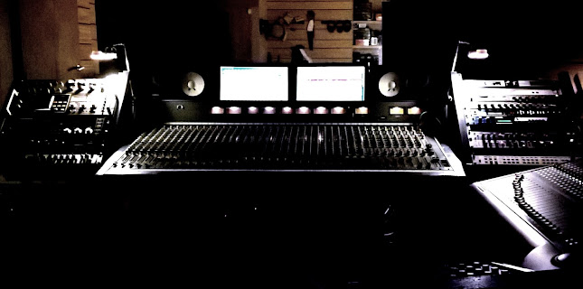 AMP studio - Outro