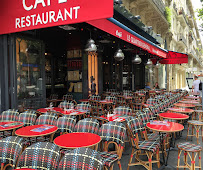 Atmosphère du Restaurant Café Le Quartier Général à Paris - n°17