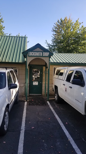 Locksmith «Advantage Locksmith Portland», reviews and photos, 8104 SW Durham Rd, Portland, OR 97224, USA