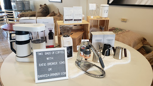 Cafe «Newport Coffee House», reviews and photos, 1121 Half Day Rd, Bannockburn, IL 60015, USA