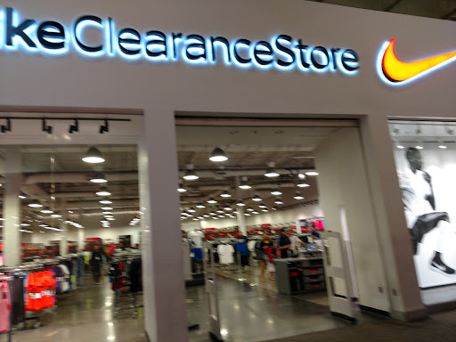 Sporting Goods Store «Nike Clearance Store», reviews and photos, 5000 S Arizona Mills Cir #240, Tempe, AZ 85282, USA