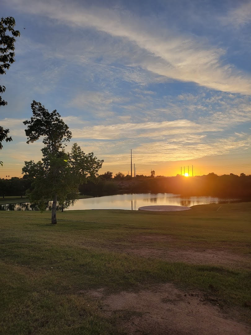 Dog Park at Crossroads