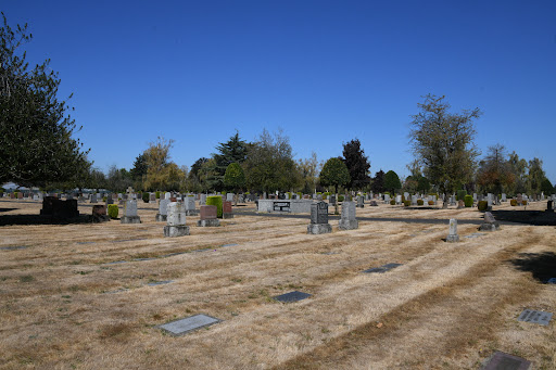 Funeral Home «Rose City Cemetery», reviews and photos, 5625 NE Fremont St, Portland, OR 97213, USA