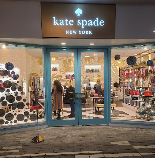 Top 62+ imagen kate spade auburn hills mi Thptnganamst.edu.vn