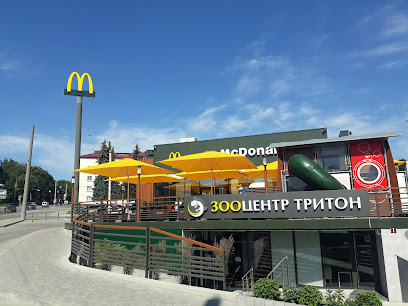 McDonald,s - вул, Het,mana Mazepy St, 30, Ternopil, Ternopil Oblast, Ukraine, 46000