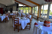 Atmosphère du Restaurant gastronomique Restaurant Le Moulin de l'Epinay à Mauges-sur-Loire - n°16