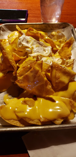 Bowling Alley «10Pin Bowling Lounge», reviews and photos, 330 N State St, Chicago, IL 60654, USA