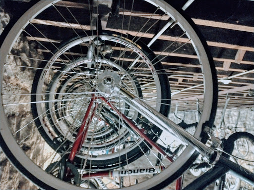 Bicycle Repair Shop «Bike Couriers Bike Shop», reviews and photos, 107 W Market St, Louisville, KY 40202, USA