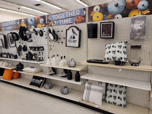 Fabric Store «Jo-Ann Fabrics and Crafts», reviews and photos, 16055 Whittier Blvd, Whittier, CA 90603, USA