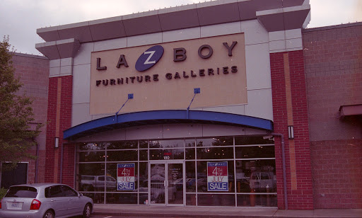 Furniture Store «La-Z-Boy Furniture Galleries», reviews and photos, 19230 Alderwood Mall Pkwy #180, Lynnwood, WA 98036, USA