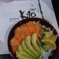 Plats et boissons du Restaurant japonais Sushi Kyo à Courbevoie - n°17
